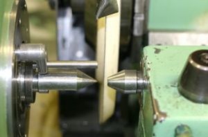 precision-grinding-machine-300x198